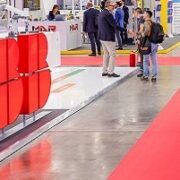 Robotica abilitata da IA per un’industria sostenibile. La divisione robotica di ABB  propone vaste soluzioni  a Bimu (9-12 ottobre)